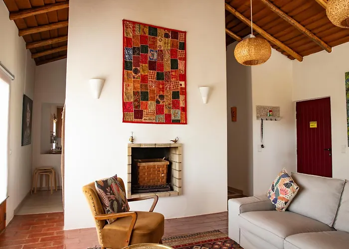 Quinta Dos Malhadais, Figueira - Farm House