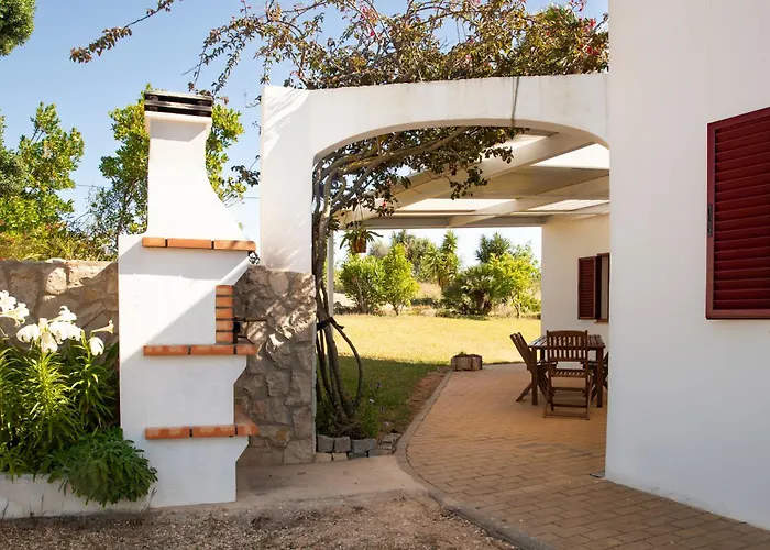 Quinta Dos Malhadais, Figueira - Farm House